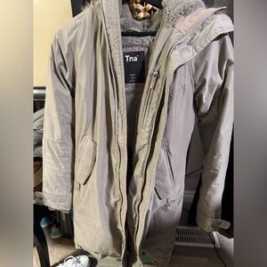 Aritzia women’s summit coat